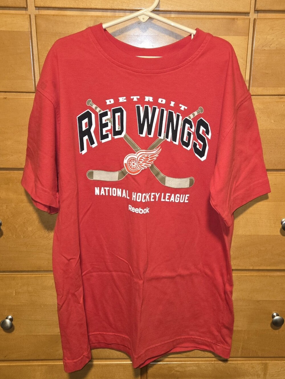 Reebok Detroit Red Wings Youth Large T-Shirt